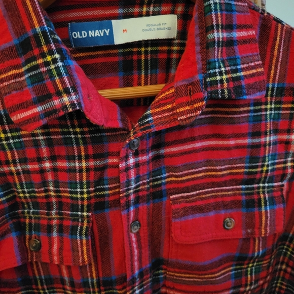 Old Navy Men's Plaid Shirt - Picture 2 of 3